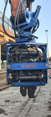 Side Grip Pile Driver with 360 Degree Rotation & Low Headroom Operation Capability