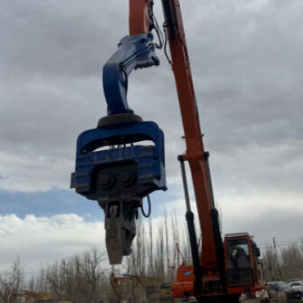 FV-280 Pile Driver – Compact Structure Confined Spaces And High Frequency Vibration Output For 12m Solar Piles