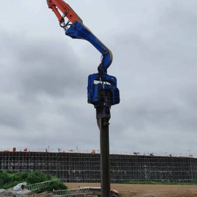 High Impact Energy Per Blow Four Eccentric Pile Driver – Integrated Control Valve Assembly & High-Flow Merging Valve Unit