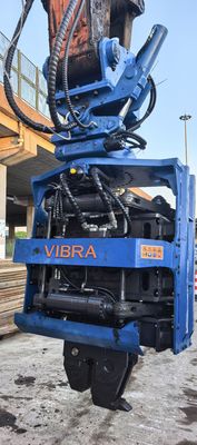 Side Grip Pile Driver with 360 Degree Rotation & Low Headroom Operation Capability