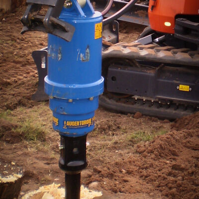 The Precision Drilling Expert: Spiral Borewell Machine for Minimal Site Impact & Straight Holes