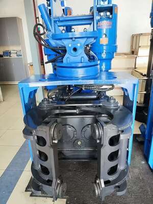 Piloteuse à prise latérale à haut rendement pour pieux de 9 m de profondeur dans des espaces confinés